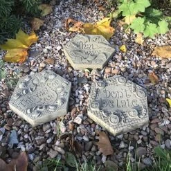 Alice In Wonderland Ornamental Stepping Stones Insect Drinkers Set, 3 Pieces